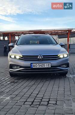 Универсал Volkswagen Passat 2020 в Мукачево