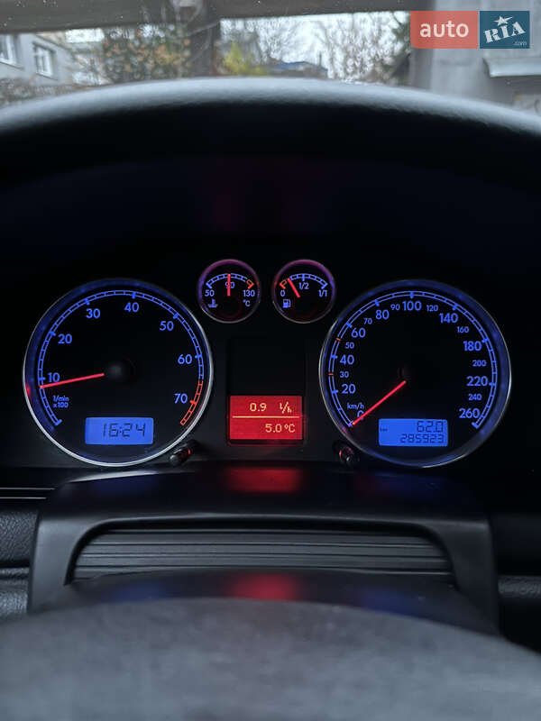 Седан Volkswagen Passat 2003 в Ровно фото 11 Седан Volkswagen Passat 2003 в Ровно