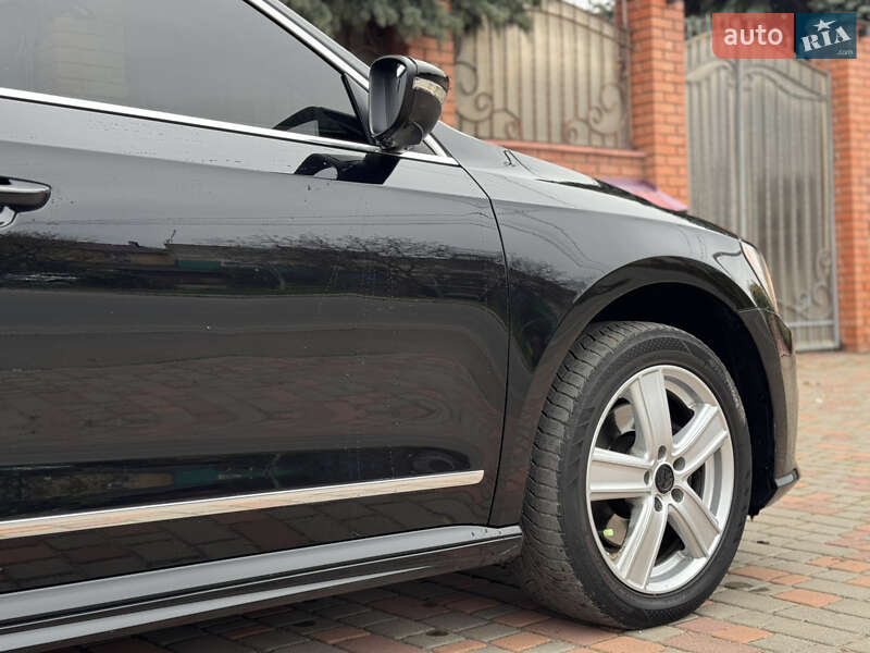 Седан Volkswagen Passat 2016 в Одессе