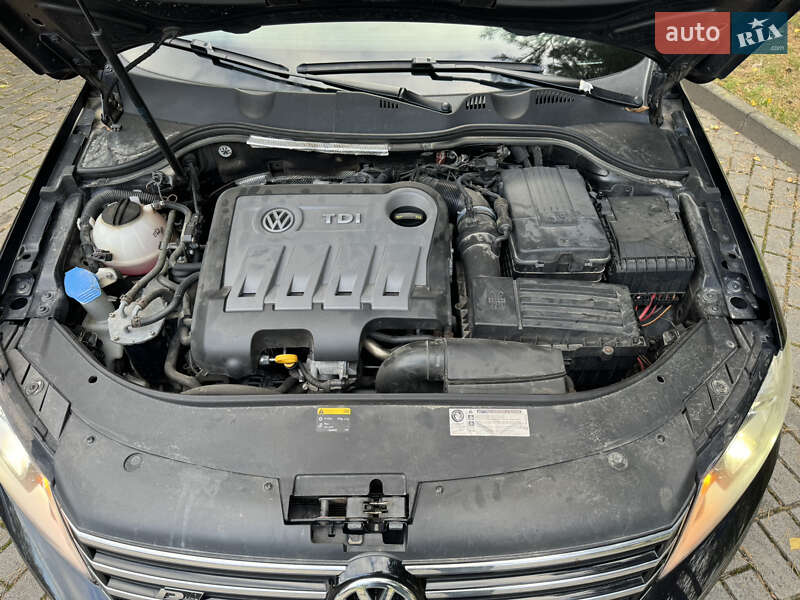 Универсал Volkswagen Passat 2014 в Дрогобыче