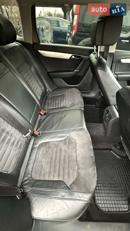 Универсал Volkswagen Passat 2011 в Луцке