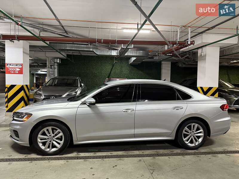 Седан Volkswagen Passat 2020 в Киеве