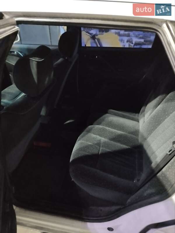 Седан Volkswagen Passat 1996 в Тернополе фото 2 Седан Volkswagen Passat 1996 в Тернополе