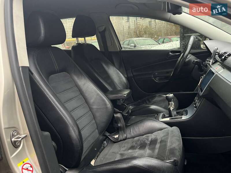 Седан Volkswagen Passat 2007 в Киеве