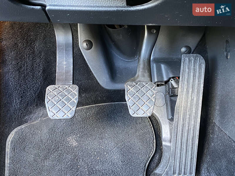 Седан Volkswagen Passat 2008 в Киеве фото 26 Седан Volkswagen Passat 2008 в Киеве