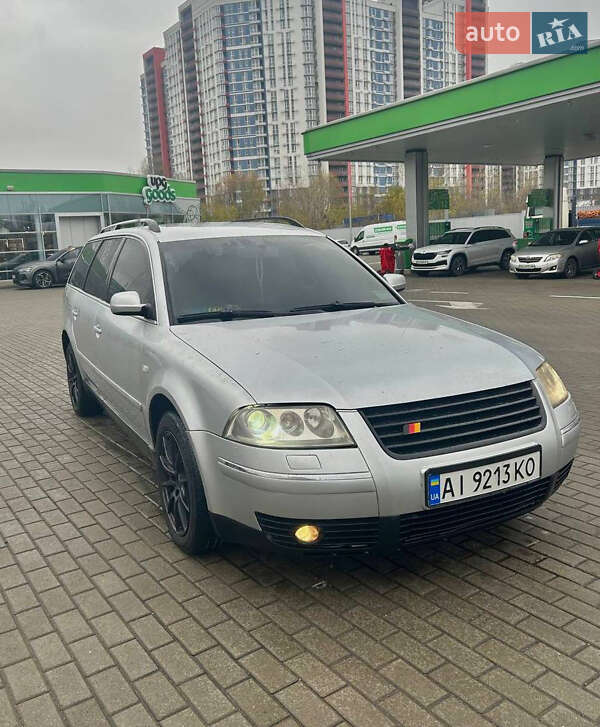 Универсал Volkswagen Passat 2002 в Киеве