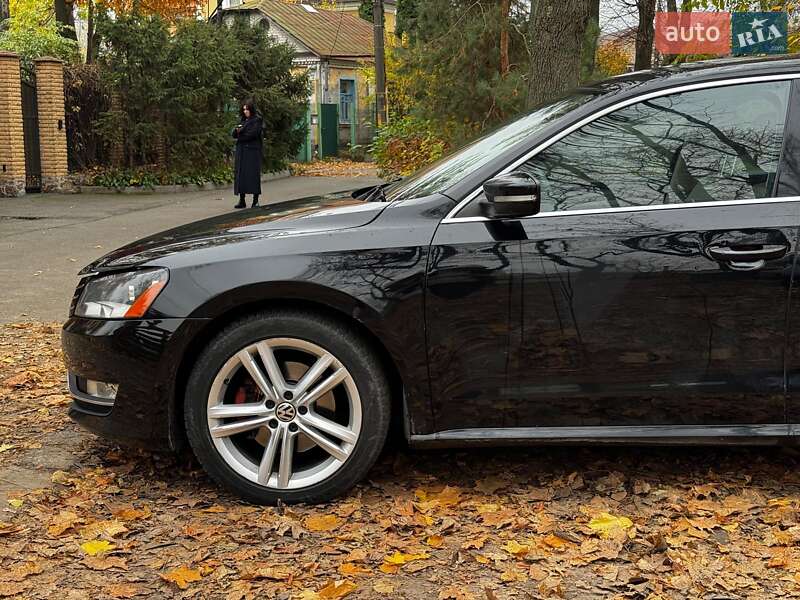 Седан Volkswagen Passat 2014 в Києві