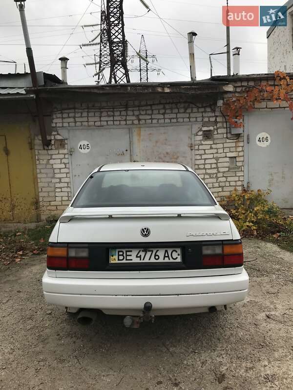 Седан Volkswagen Passat 1988 в Николаеве фото 3 Седан Volkswagen Passat 1988 в Николаеве