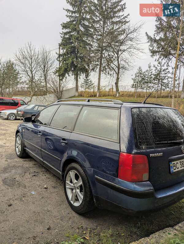 Універсал Volkswagen Passat 1999 в Львові