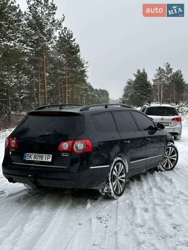 Универсал Volkswagen Passat 2008 в Березному фото 27 Универсал Volkswagen Passat 2008 в Березному
