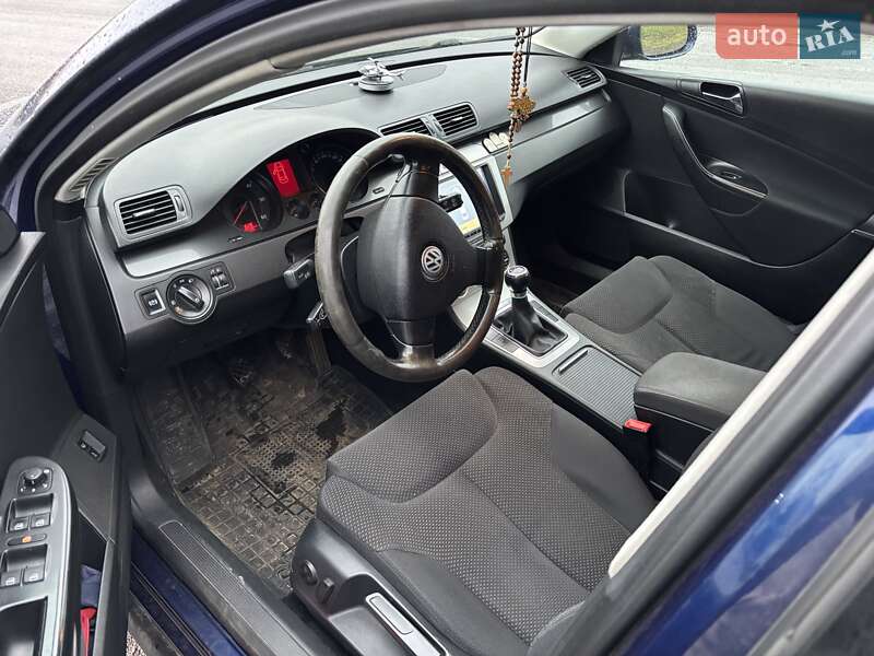 Универсал Volkswagen Passat 2006 в Ужгороде фото 6 Универсал Volkswagen Passat 2006 в Ужгороде