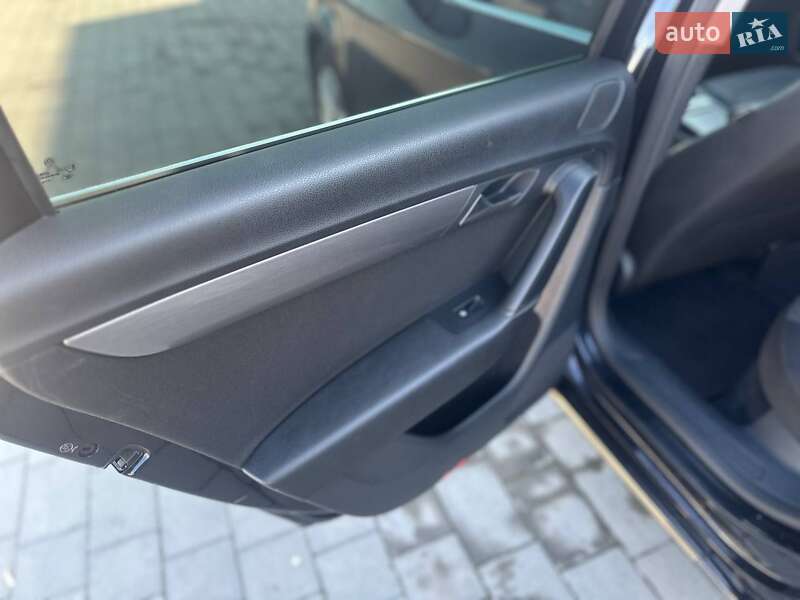 Универсал Volkswagen Passat 2011 в Виноградове
