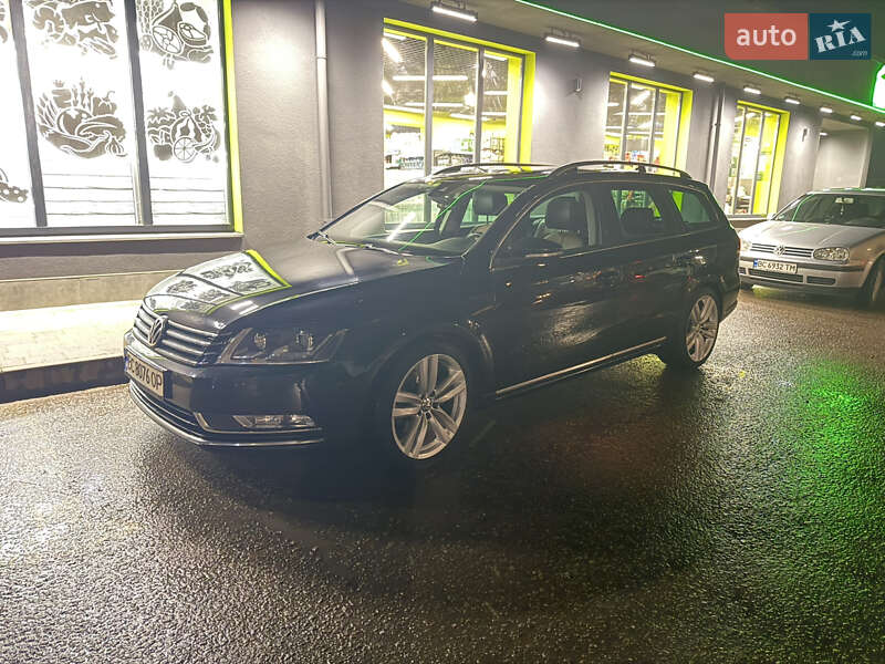 Универсал Volkswagen Passat 2011 в Львове фото Универсал Volkswagen Passat 2011 в Львове