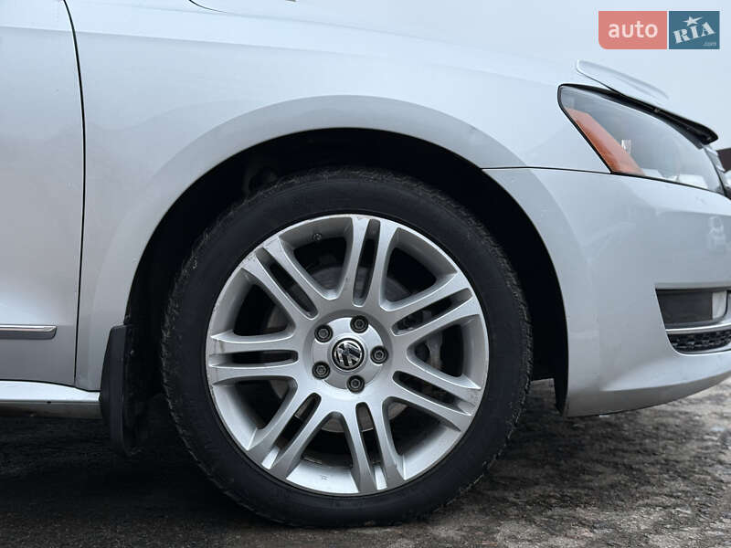 Седан Volkswagen Passat 2013 в Умани