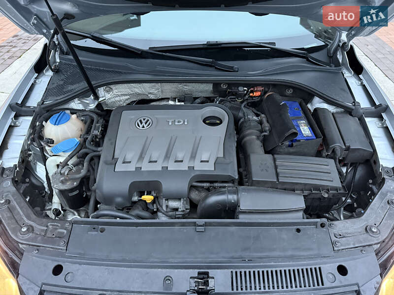 Седан Volkswagen Passat 2013 в Умани