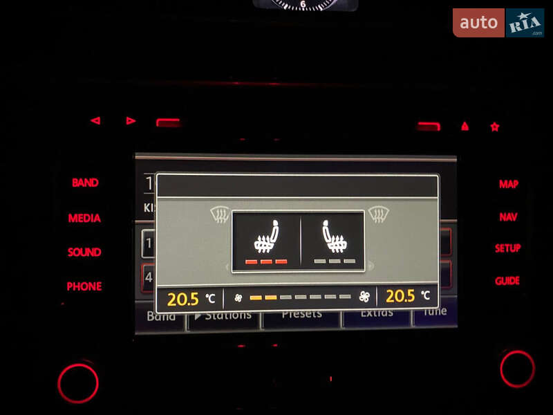 Седан Volkswagen Passat 2013 в Киеве фото 12 Седан Volkswagen Passat 2013 в Киеве