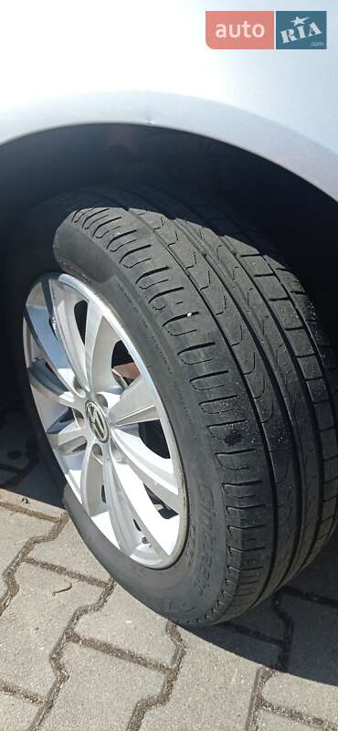 Универсал Volkswagen Passat 2010 в Самборе фото 2 Универсал Volkswagen Passat 2010 в Самборе