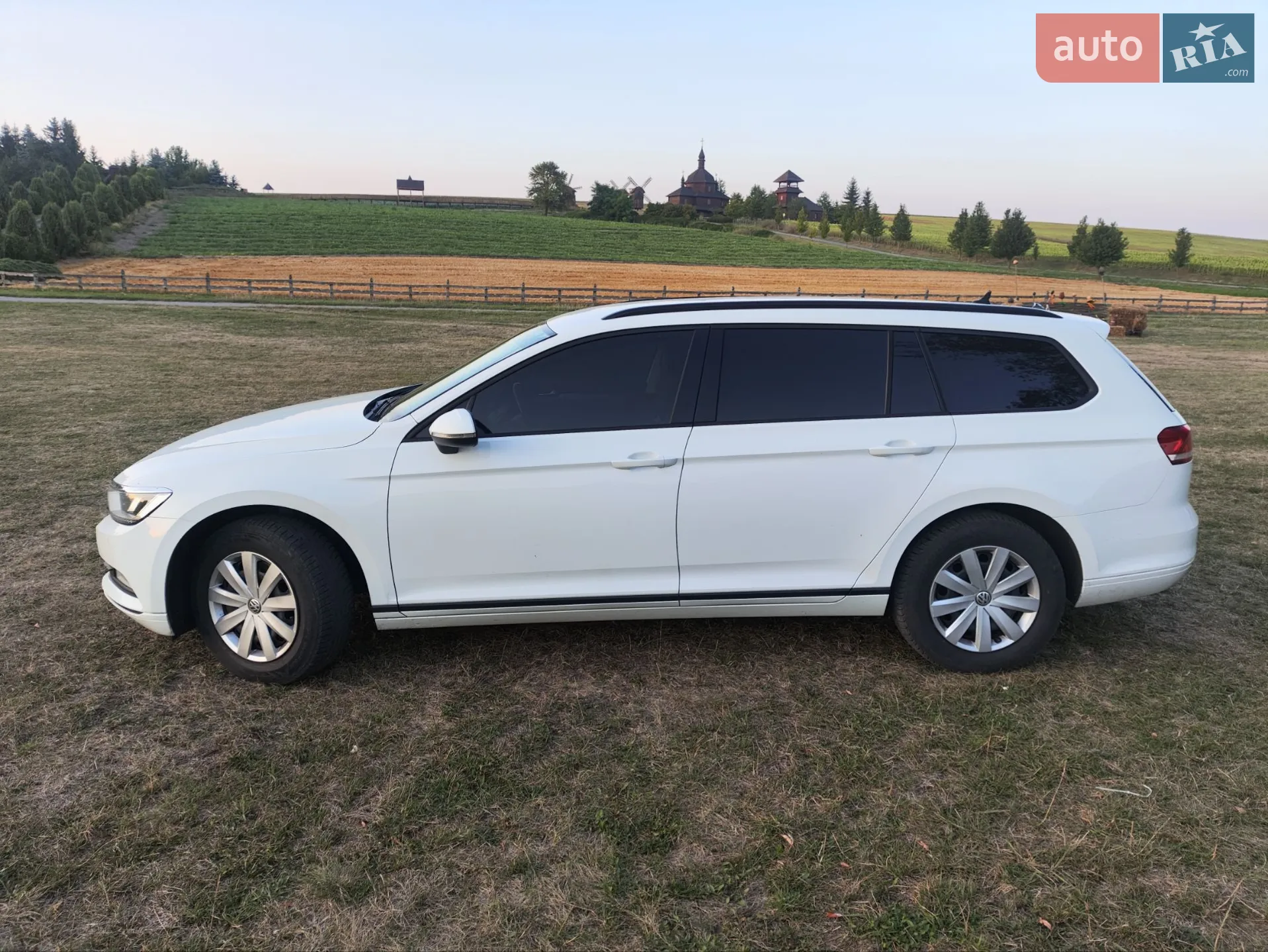 2016 Volkswagen Passat - мініатюра 6