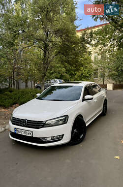 Седан Volkswagen Passat 2012 в Миколаєві
