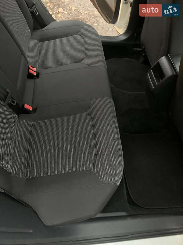 Седан Volkswagen Passat 2017 в Черкассах