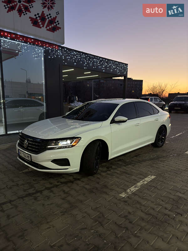 Седан Volkswagen Passat 2020 в Кривом Роге