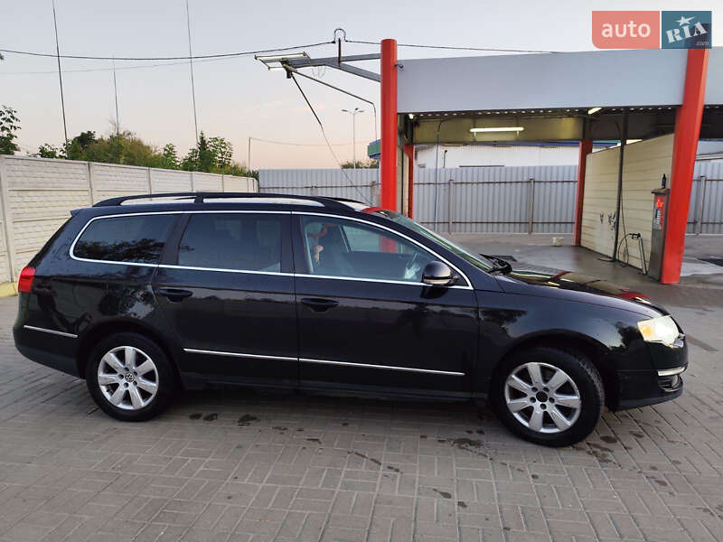 Універсал Volkswagen Passat 2010 в Рівному фото 5 Універсал Volkswagen Passat 2010 в Рівному