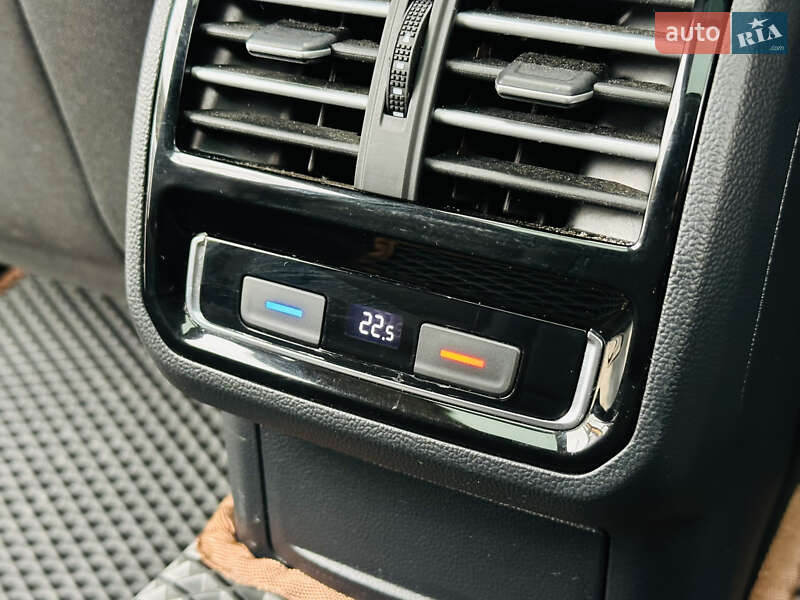 Универсал Volkswagen Passat 2015 в Харькове фото 19 Универсал Volkswagen Passat 2015 в Харькове