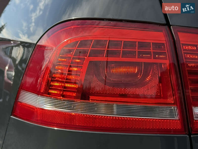 Универсал Volkswagen Passat 2011 в Стрые