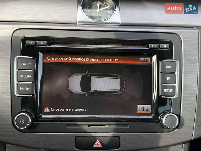 Универсал Volkswagen Passat 2011 в Стрые