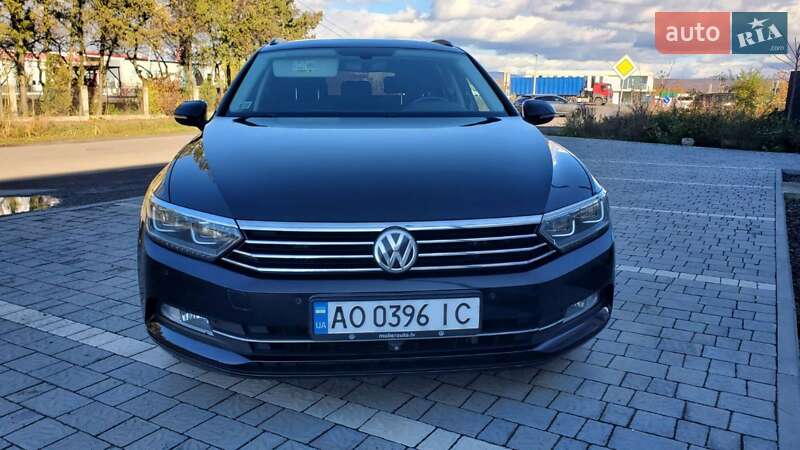 Універсал Volkswagen Passat 2015 в Ужгороді