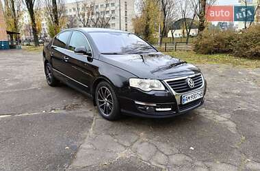 Седан Volkswagen Passat 2006 в Києві