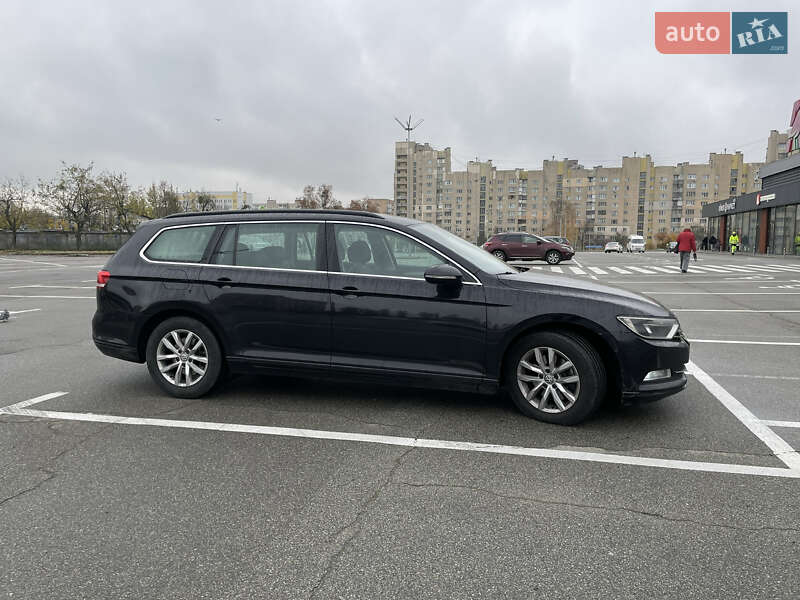 Универсал Volkswagen Passat 2017 в Киеве фото 4 Универсал Volkswagen Passat 2017 в Киеве
