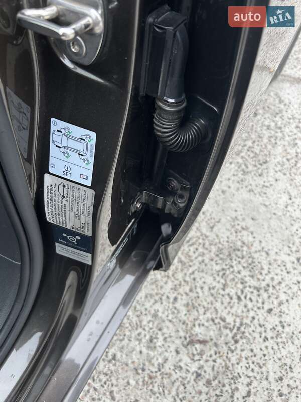 Седан Volkswagen Passat 2017 в Каневе фото 7 Седан Volkswagen Passat 2017 в Каневе