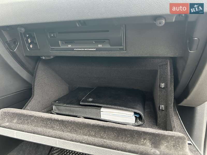 Седан Volkswagen Passat 2017 в Каневе фото 28 Седан Volkswagen Passat 2017 в Каневе
