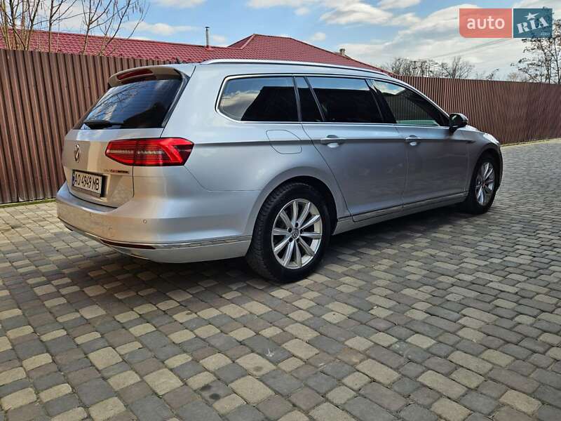 Універсал Volkswagen Passat 2015 в Ужгороді