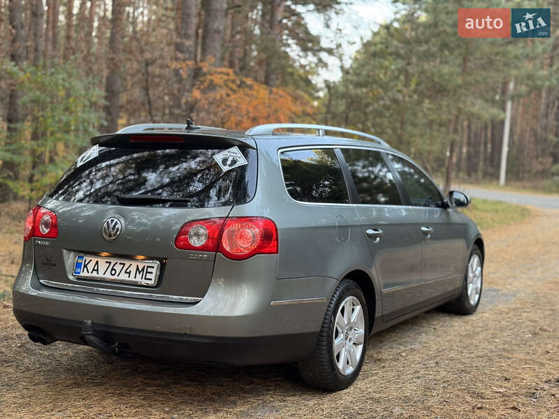 Универсал Volkswagen Passat 2006 в Киеве