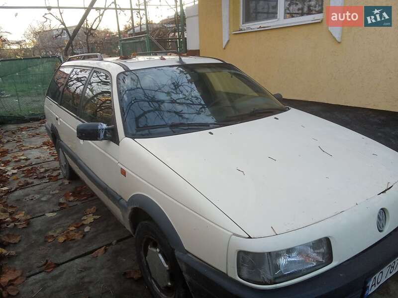 Volkswagen Passat 1990