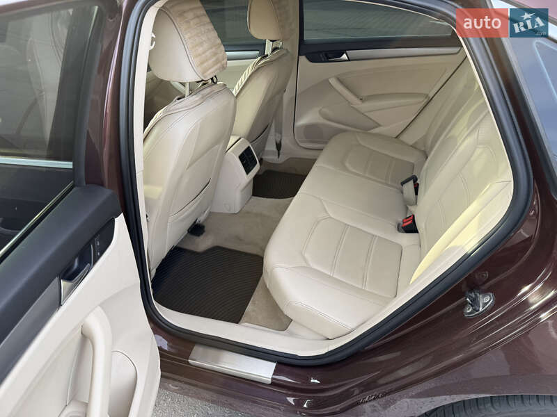 Седан Volkswagen Passat 2013 в Білій Церкві