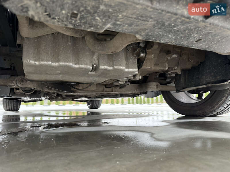 Универсал Volkswagen Passat 2006 в Звягеле