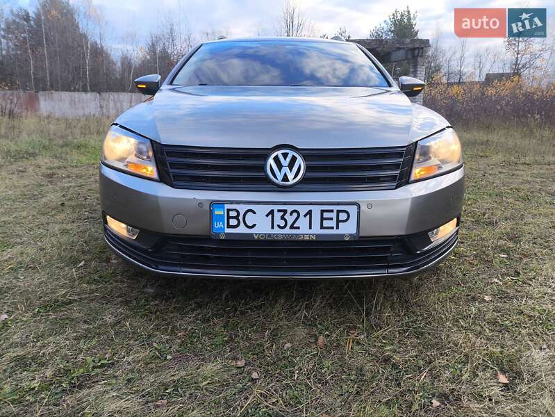 Volkswagen Passat 2012