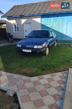 Седан Volkswagen Passat 1989 в Чернівцях