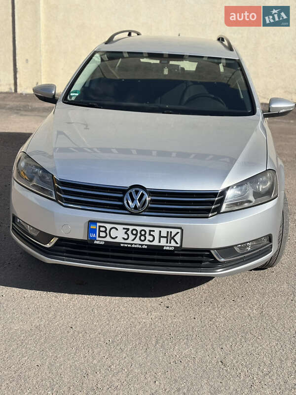 Универсал Volkswagen Passat 2011 в Львове фото Универсал Volkswagen Passat 2011 в Львове