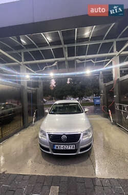 Седан Volkswagen Passat 2007 в Ужгороде