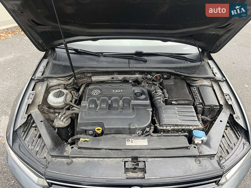 Универсал Volkswagen Passat 2016 в Чернигове фото 40 Универсал Volkswagen Passat 2016 в Чернигове
