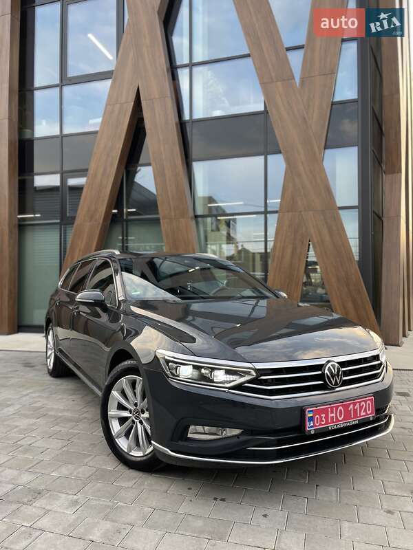 Универсал Volkswagen Passat 2021 в Луцке фото Универсал Volkswagen Passat 2021 в Луцке