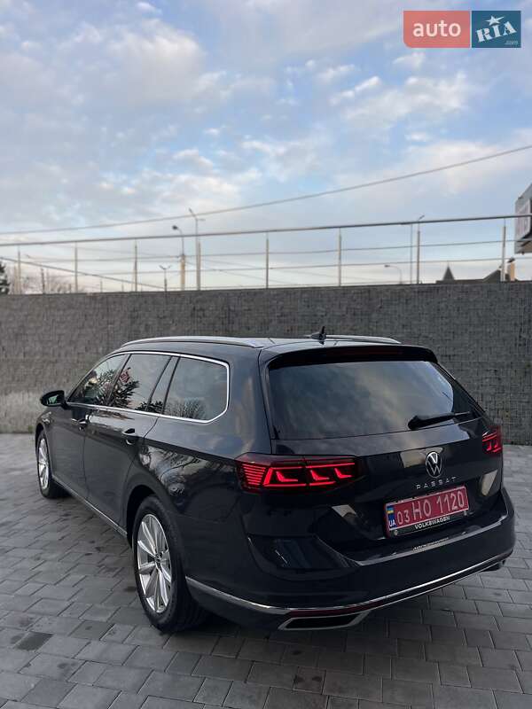Универсал Volkswagen Passat 2021 в Луцке фото 7 Универсал Volkswagen Passat 2021 в Луцке