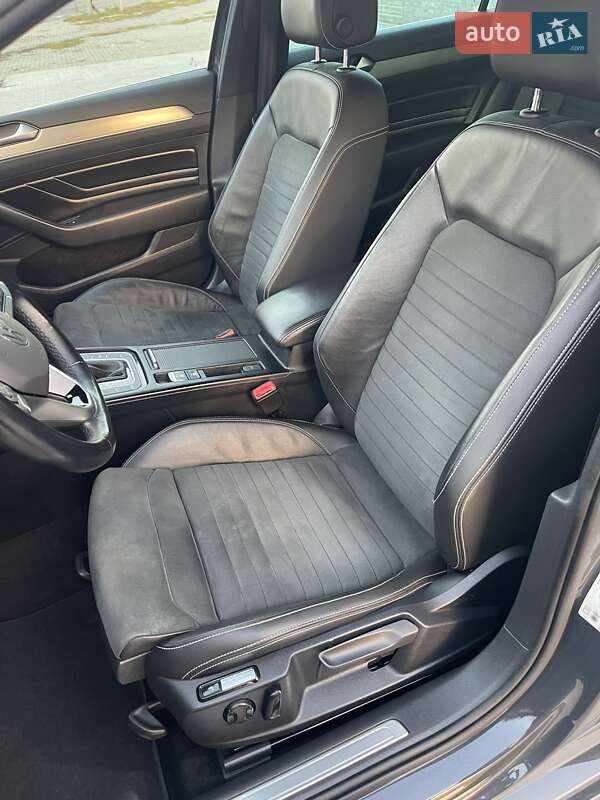 Универсал Volkswagen Passat 2021 в Луцке фото 40 Универсал Volkswagen Passat 2021 в Луцке