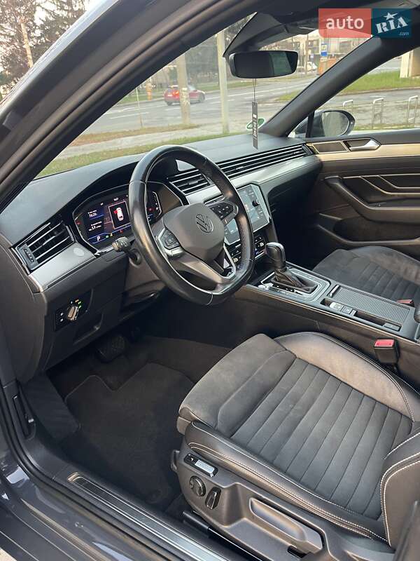 Универсал Volkswagen Passat 2021 в Луцке фото 42 Универсал Volkswagen Passat 2021 в Луцке