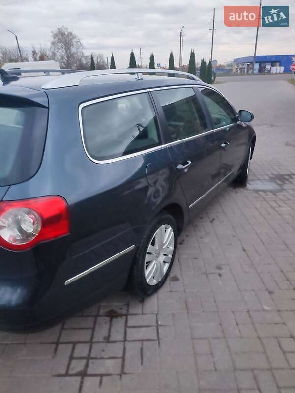Універсал Volkswagen Passat 2007 в Нововолинську