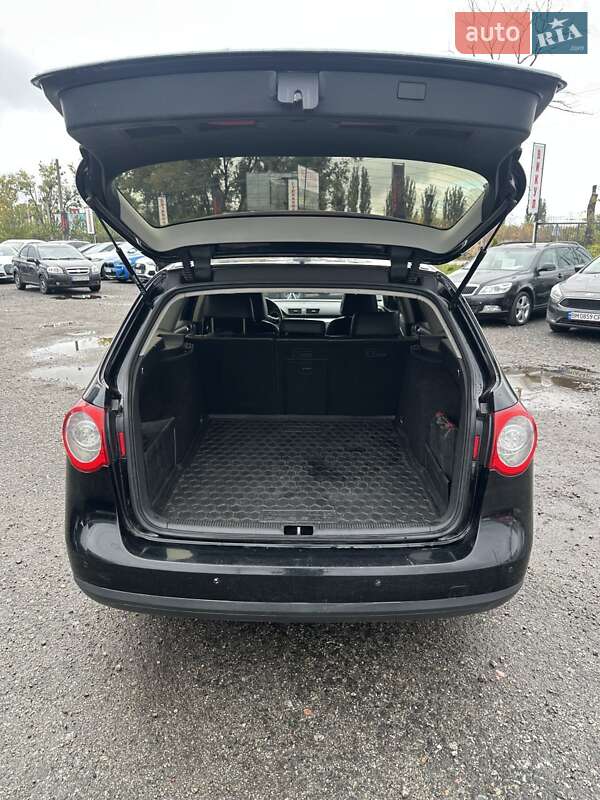 Универсал Volkswagen Passat 2009 в Белогородке